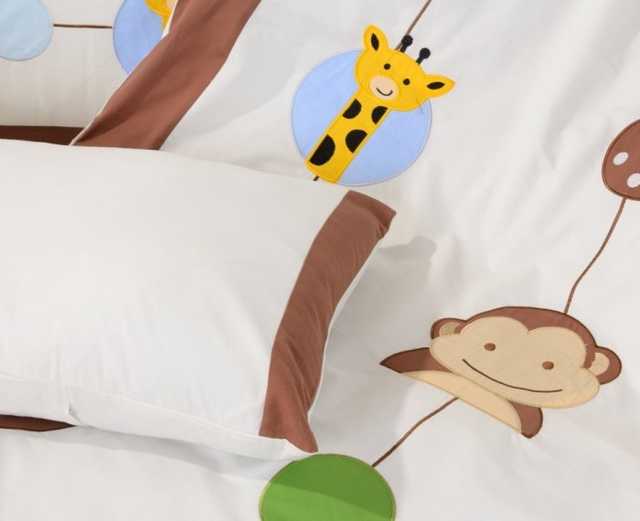 Постельное белье в кроватку DK-26 147 х 112 (c бортиком)