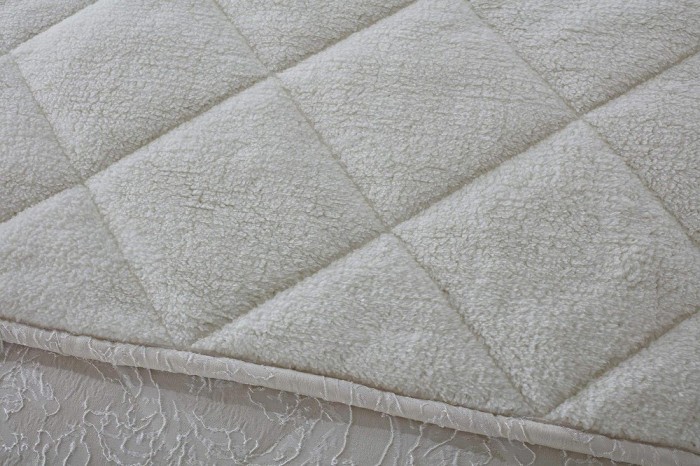 Ингрид (молоко) Покрывало 160х220