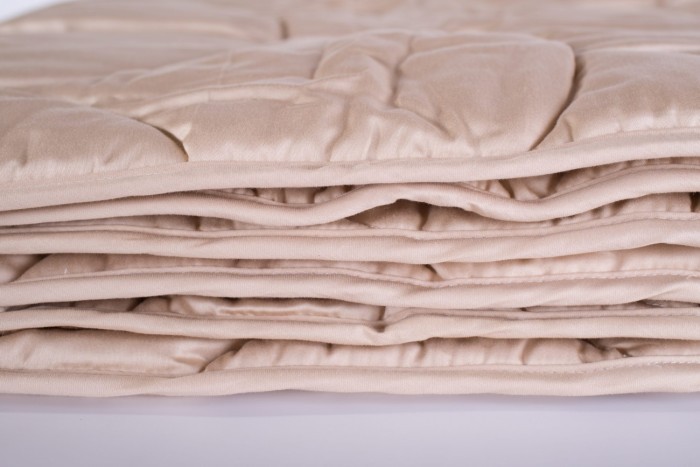 Одеяло стеганое всесезонное "Овечья шерсть" 200 х 220