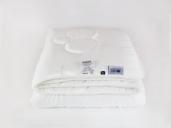 Одеяло стеганное с кантом German Grass TENCEL FAMILIE BIO 200 х 220 см. легкое