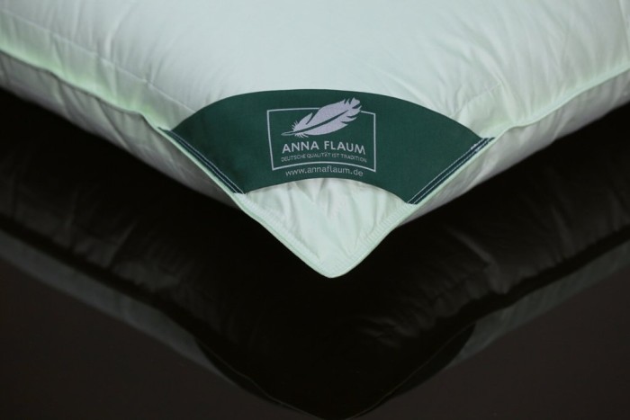 Подушка упругая 2-х камерная Anna Flaum SOMMER 70х70