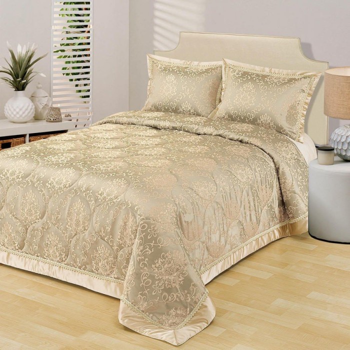 Клавдия (беж) Покрывало 240х260