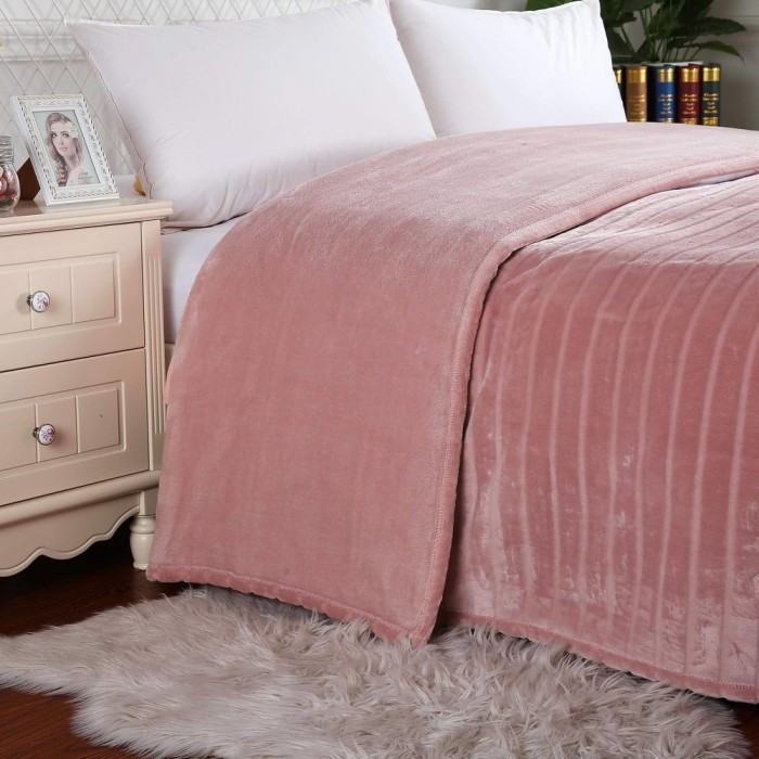 Калипсо (пепел. роза) Покрывало 160х220