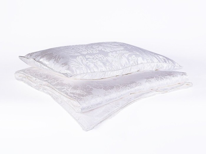 Одеяло стеганное всесезонное "Волшебная бабочка" 100 х 150