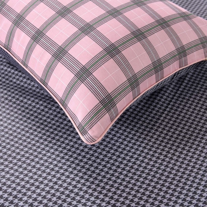 Верон (розовый) Комплект постельного белья сатин Евро 4н