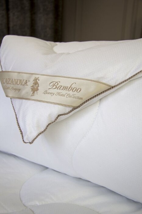 Подушка Luxury Hotel Collection Bamboo 70х70