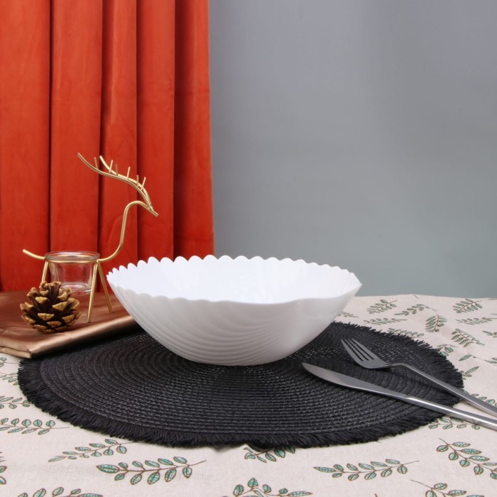 Салатник Arya из опалового стекла 1 ед Shell Белый