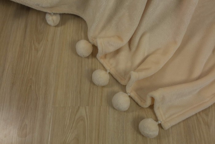 Бубон-жемчуг Новый (молоко) Покрывало 2х