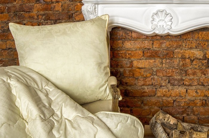 Подушка упругая "Золотой мерино" 50 х 68 см