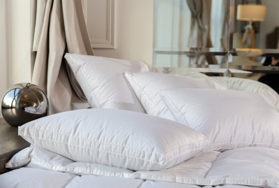 Подушка White Familie Down, 60х80 средняя с бортиком