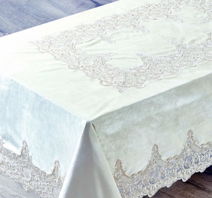 Беатрикс (молоко) Скатерть 150х220