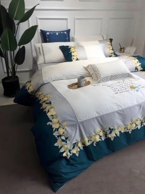 Комплект постельного белья Египетский хлопок семейный TIS05-880  