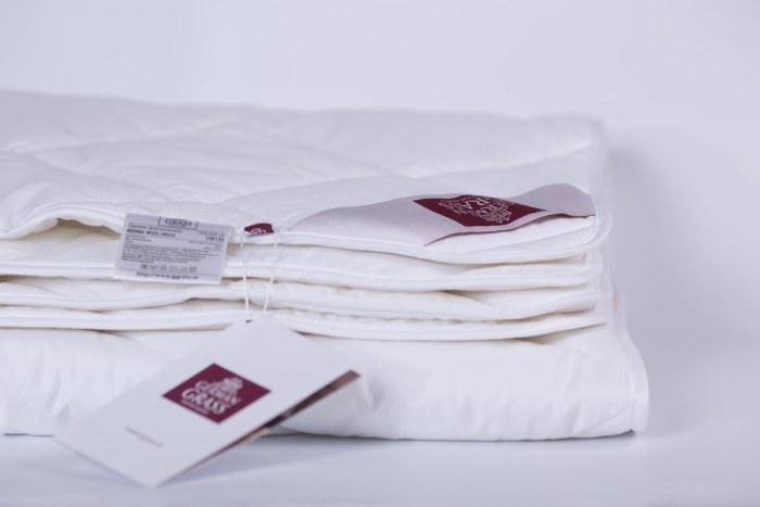 Одеяло MERINO WOOL GRASS 200х200 легкое