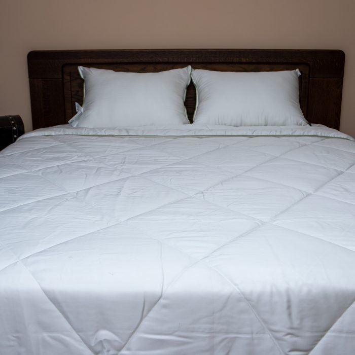 Одеяло кассетное всесезонное "Таинственный ангел" 140 х 205