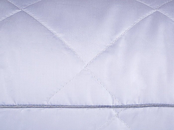 Подушка средняя (стеганый чехол на молнии)  "Благородный кашемир" 50 х 90 см