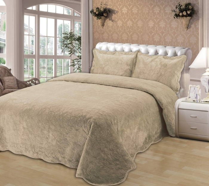 Церцея (св.беж) Покрывало 160х220