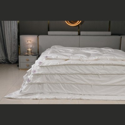 Одеяло ALLIANCE SILK GRASS всесезонное “Light” 200х200