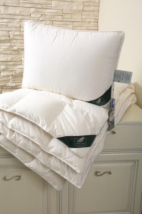 Подушка Anna Flaum SAHNE подушка 70х70 средняя