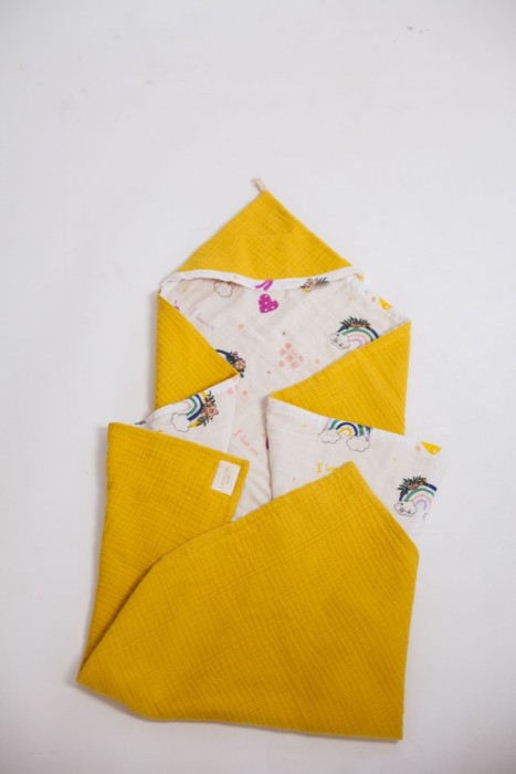 Полотенце-уголок муслин желтый (радуга) 100х100