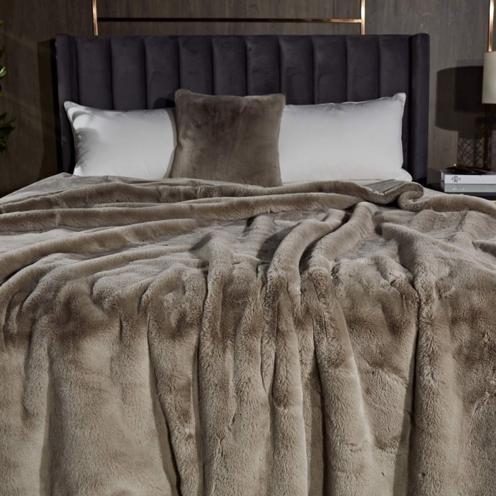 Ричард (беж) Наволочка 45х45