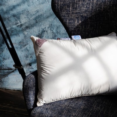 Подушка «Queen Down Grass» 50 х 70 см