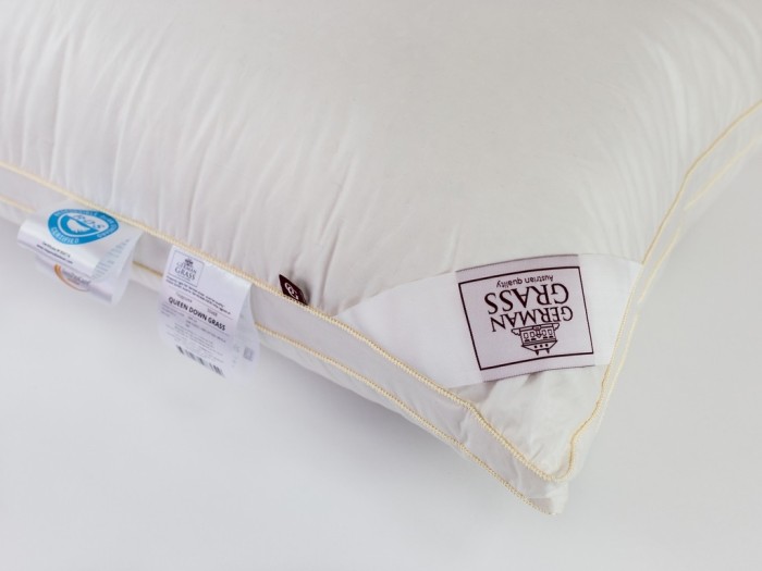 Подушка «Queen Down Grass» 50 х 70 см