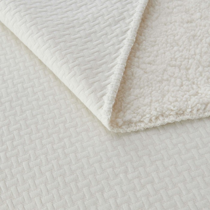 Аманда (молоко) 220х240 Покрывало Трикотаж