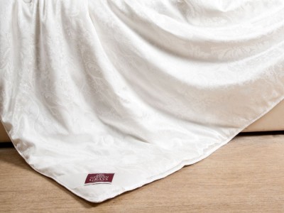 Одеяло шелковое Fly Silk Grass (220 х 240) Легкое