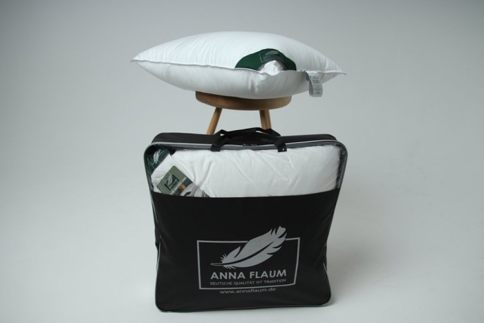 Подушка FLAUM AKTIV 70x70 упругая