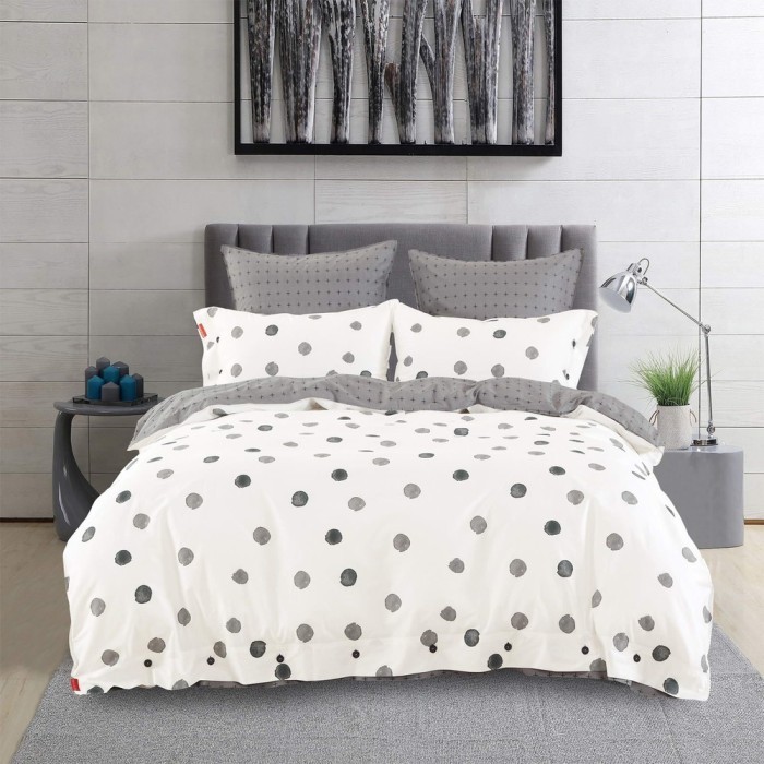 Николас №43 Комплект постельного белья сатин Евро 4н