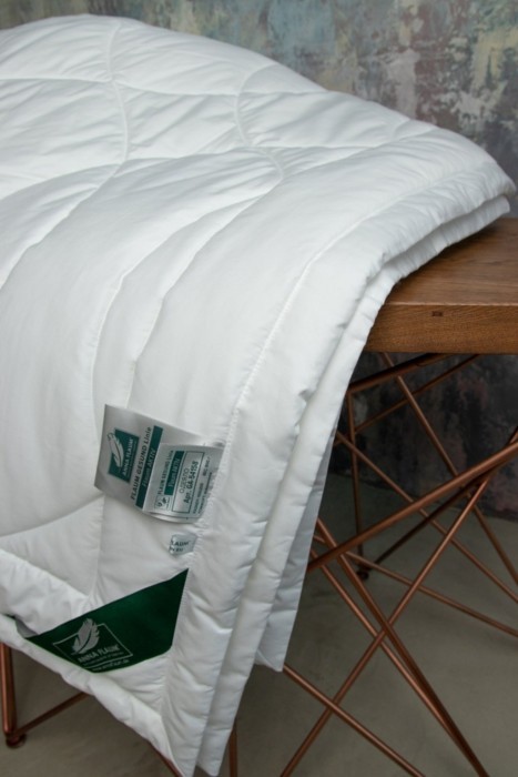 Одеяло FLAUM AKTIV 150х200 легкое