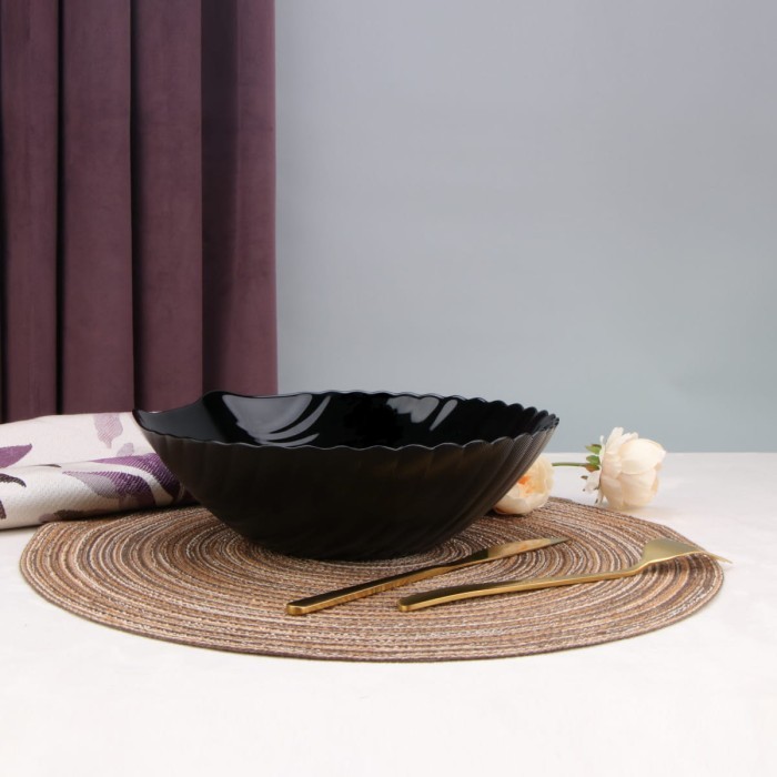 Салатник Arya из опалового стекла 1 ед Shell Черный