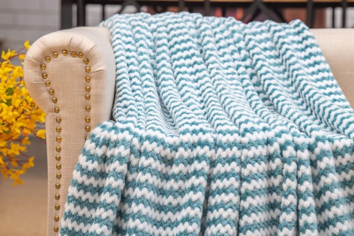 Гринда (морская волна) Покрывало 220х240