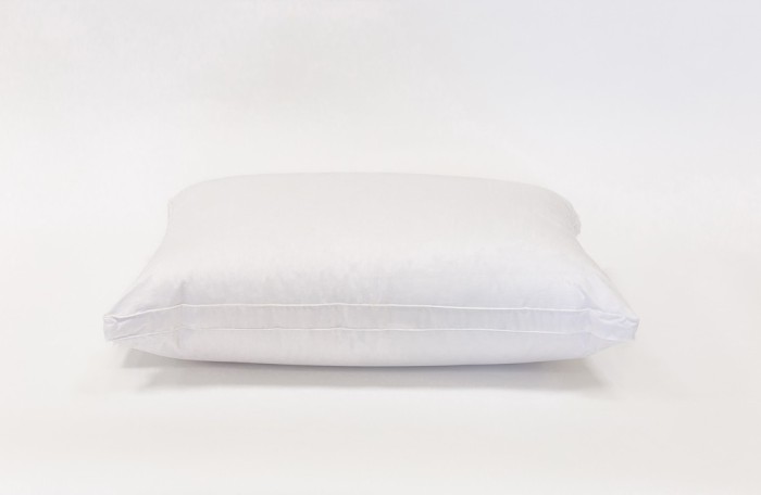Подушка WHITE FAMILIE DOWN трехкамерная 3D упругая с бортиком 50х68