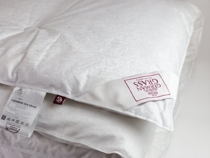 Одеяло CASHMERE SILK GRASS теплое 200х200