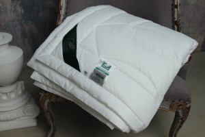 Одеяло FLAUM AKTIV 150x200 всесезонное