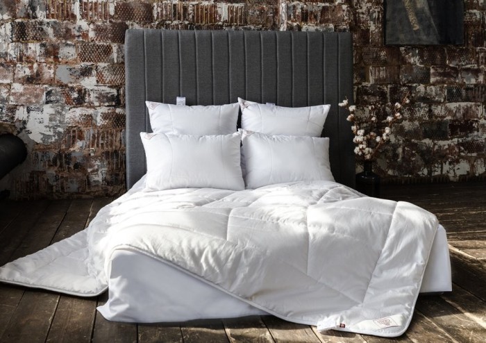 Подушка Cottonwash Grass регулируемая 68х68