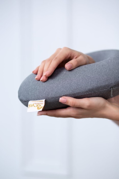 Подушка Arya Memory Foam для Путешествия Care Серый