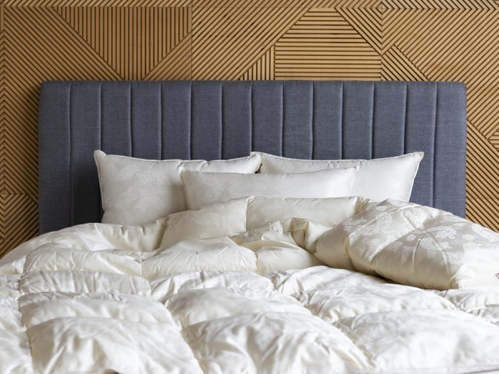 Одеяло SILK DOWN GRASS всесезонное 200х220