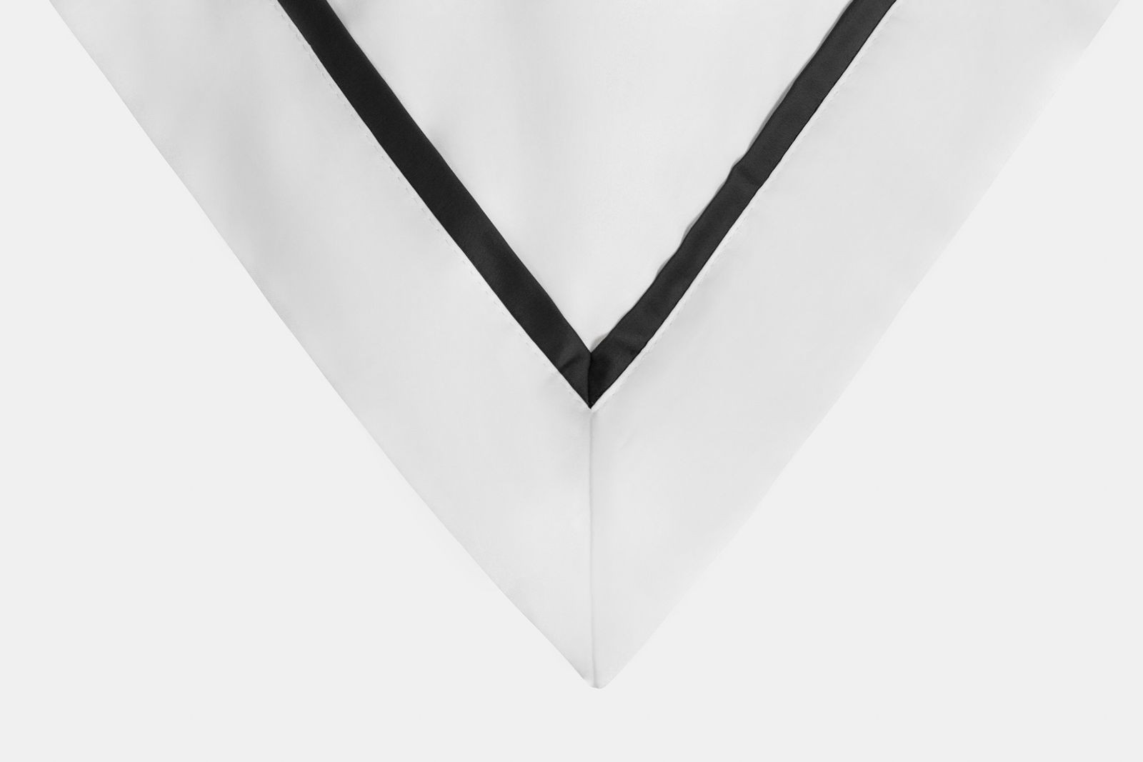 Наволочки с узкой отделкой Alpine Dark Onyx Allure Grass 50х70 (2шт)