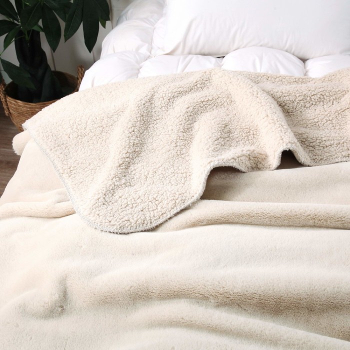 Аурелия (крем) Плед 160х220