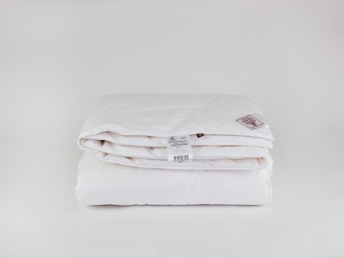 Одеяло PAISLEY SILK GRASS всесезонное 200х200