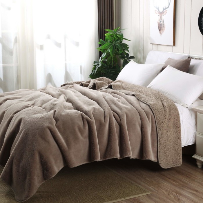 Аурелия (беж) Плед 160х220