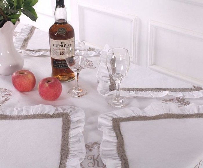 Салфетки Лен Флер-де-лис бежевый/молоко 40х40 см