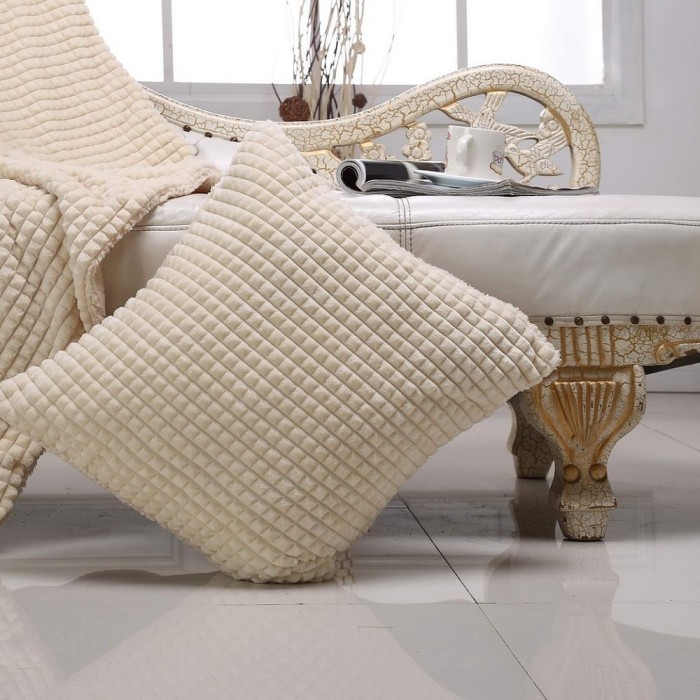 Fantastic №2 (беж) Плед 220х240