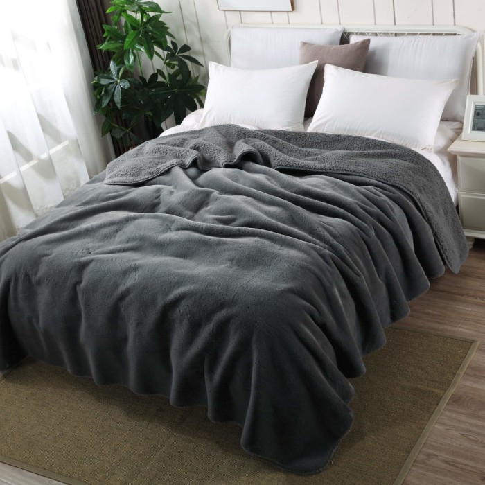 Аурелия (антрацит) Покрывало 160х220