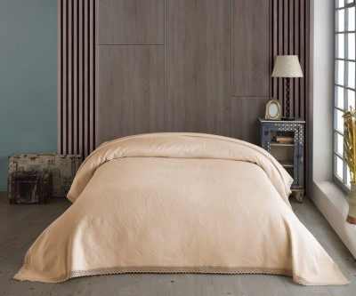 Покрывало SOFIYA цвет ваниль 240х260