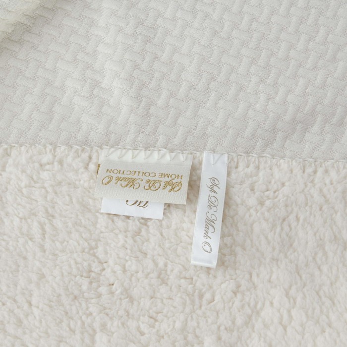 Аманда (молоко) 160х220 Покрывало Трикотаж