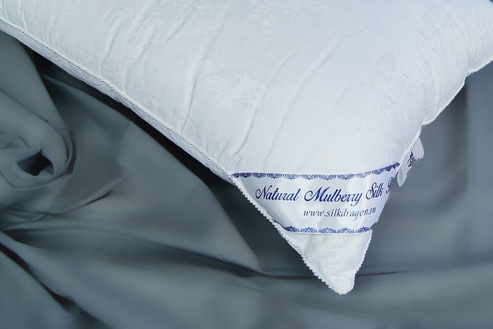 Шелковая подушка Silk Dragon 50x70 высокая "плюс" Premium
