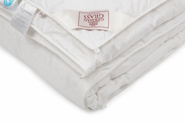 Одеяло PRINCESS DOWN GRASS всесезонное 150х200